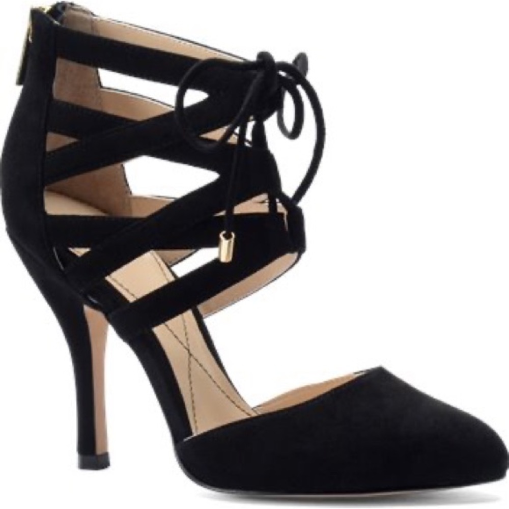 Isola Indira Black‎ Suede Shoe